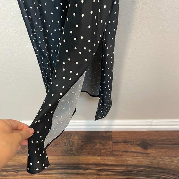 Evereve Polkadot Dress Sweater Top Satin Skirt Classic Size XS - Picture 5 of 9